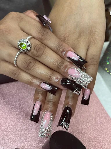 Black glamour manicure set